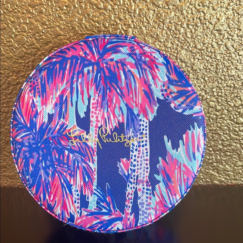 LILLY PULITZER ROUND PALM ZIPPERED  JEWELRY CASE 💍🌴
